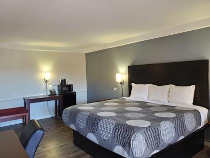 Budget Host Inn and Hotel